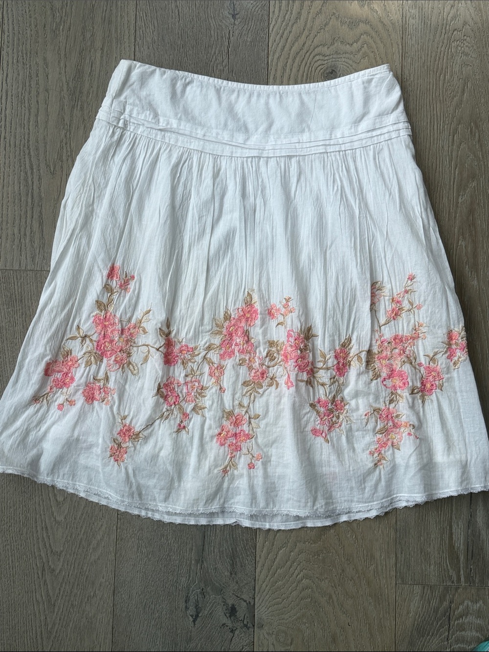 For the Republic White A-Line Pink Floral Embroidered Low Waist Lined Skirt-6